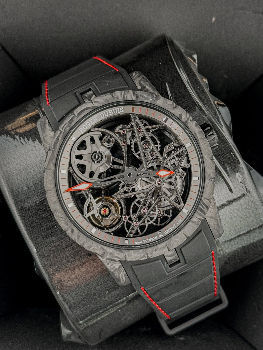 Roger Dubuis Excalibur Skeleton Carbon Automatic DBEX0777 42MM