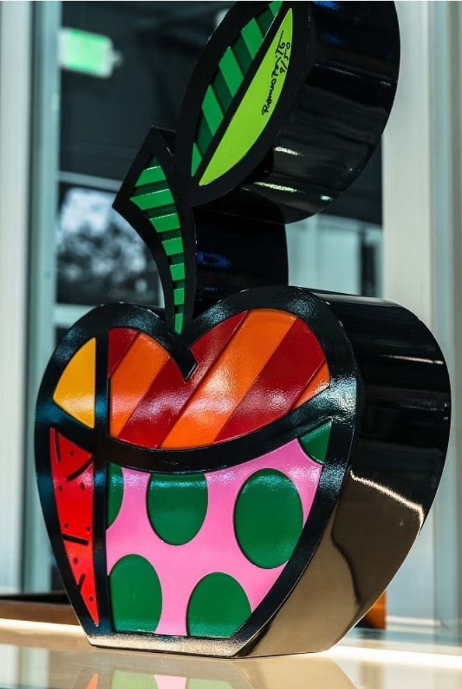 1989 Romero Britto Apple Sculpture 9/50