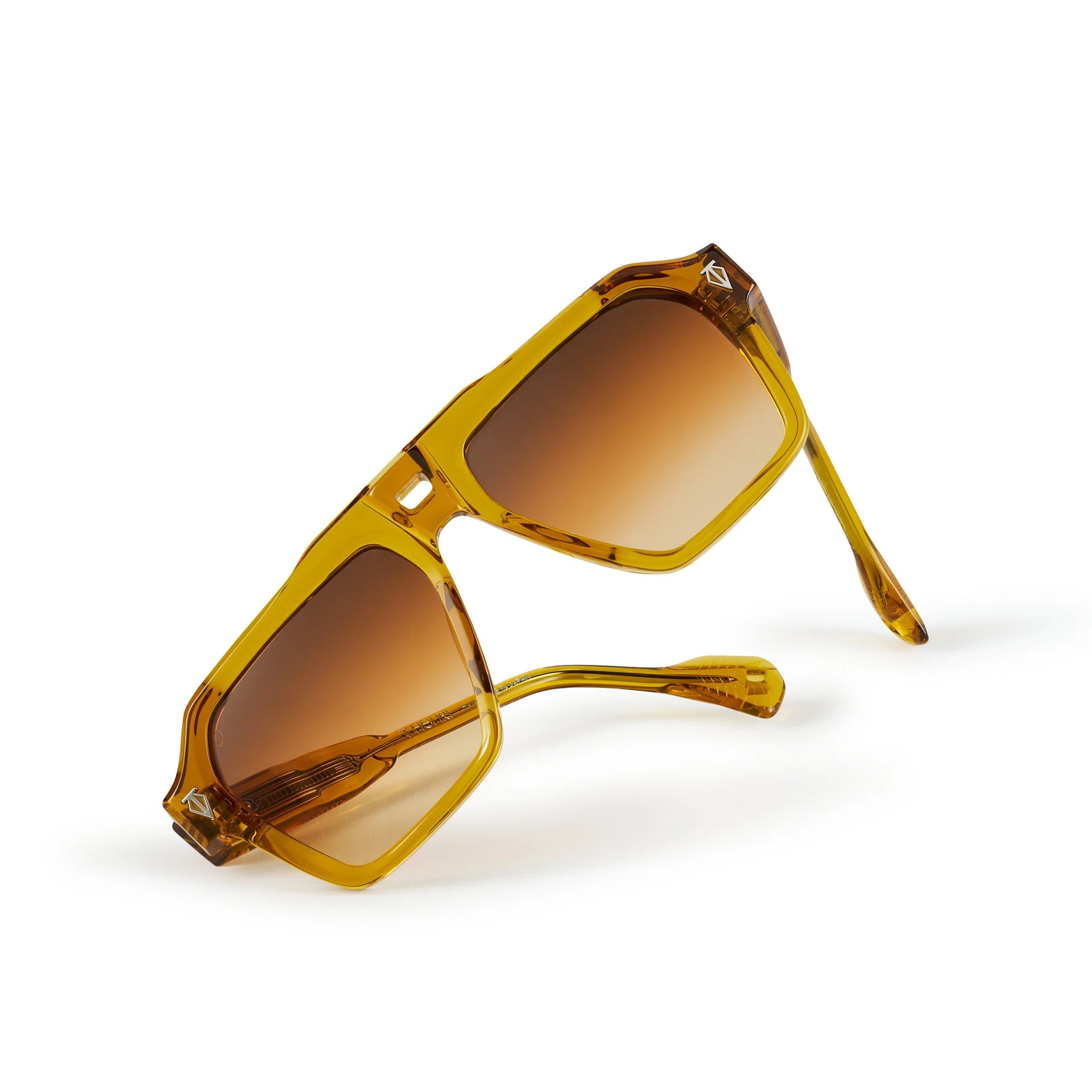 T Henri Skyline Aura