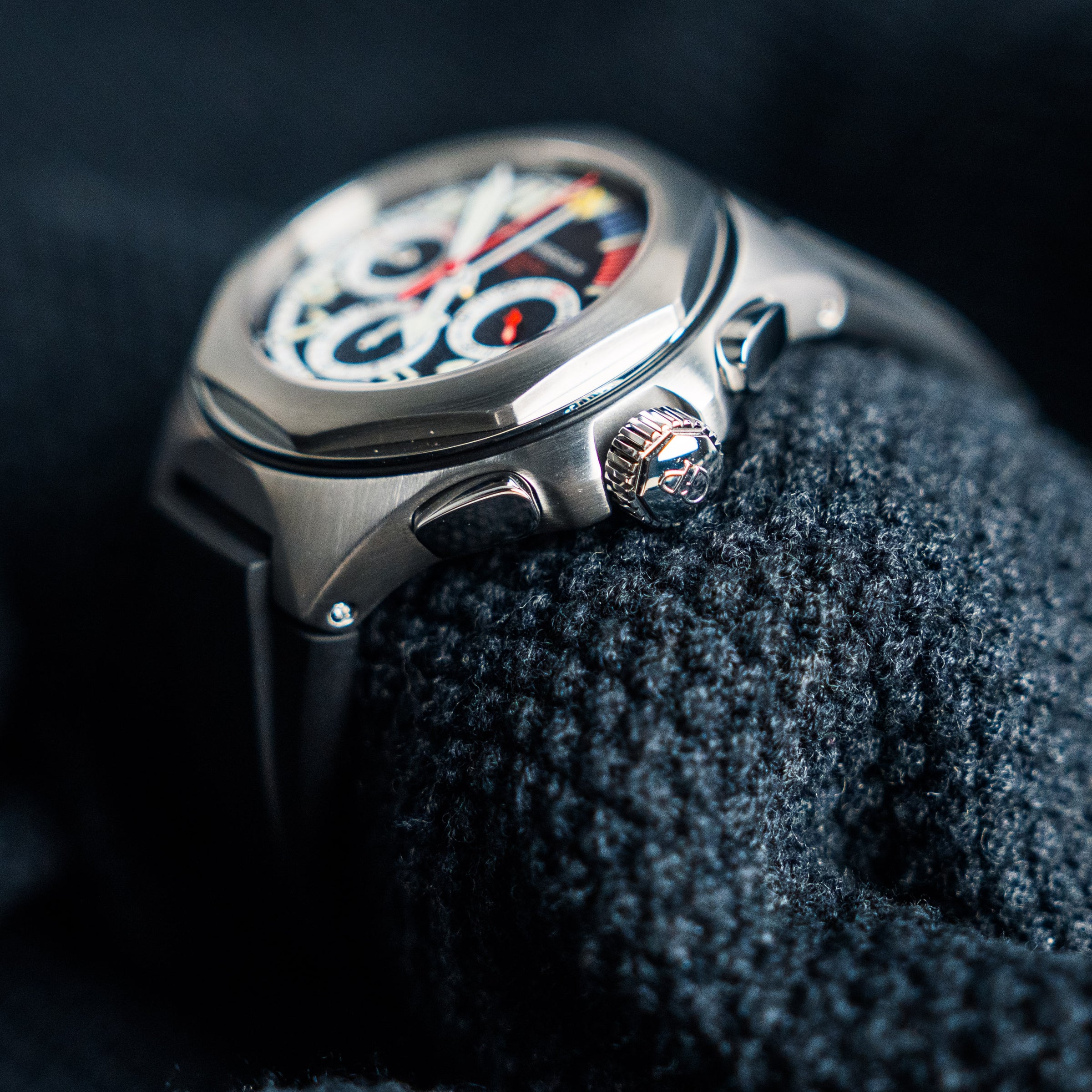 Girard Perregaux BMW Oracle Racing Laureato Flyback