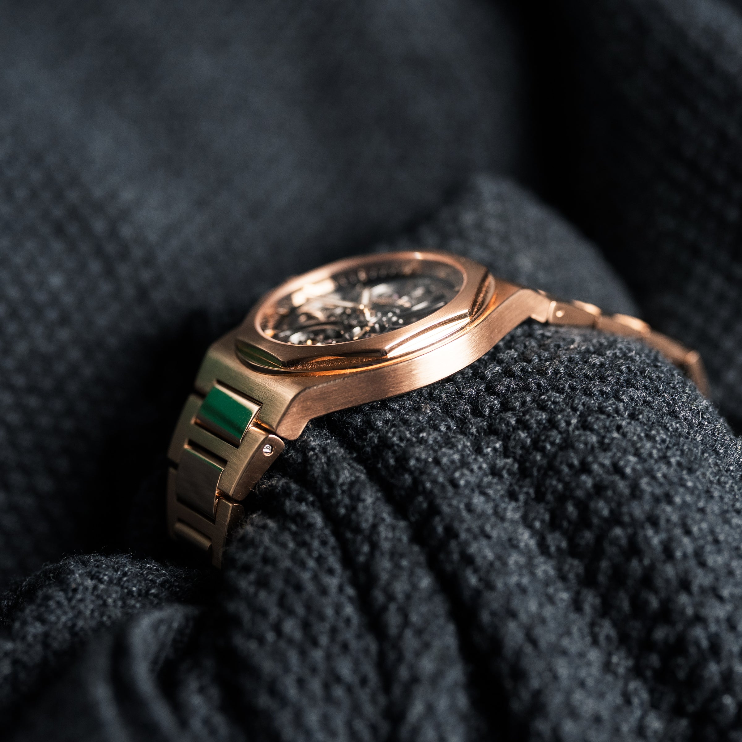 2022 Girard Perregaux Laureato Skeleton Ref. 81015-52-002-52A