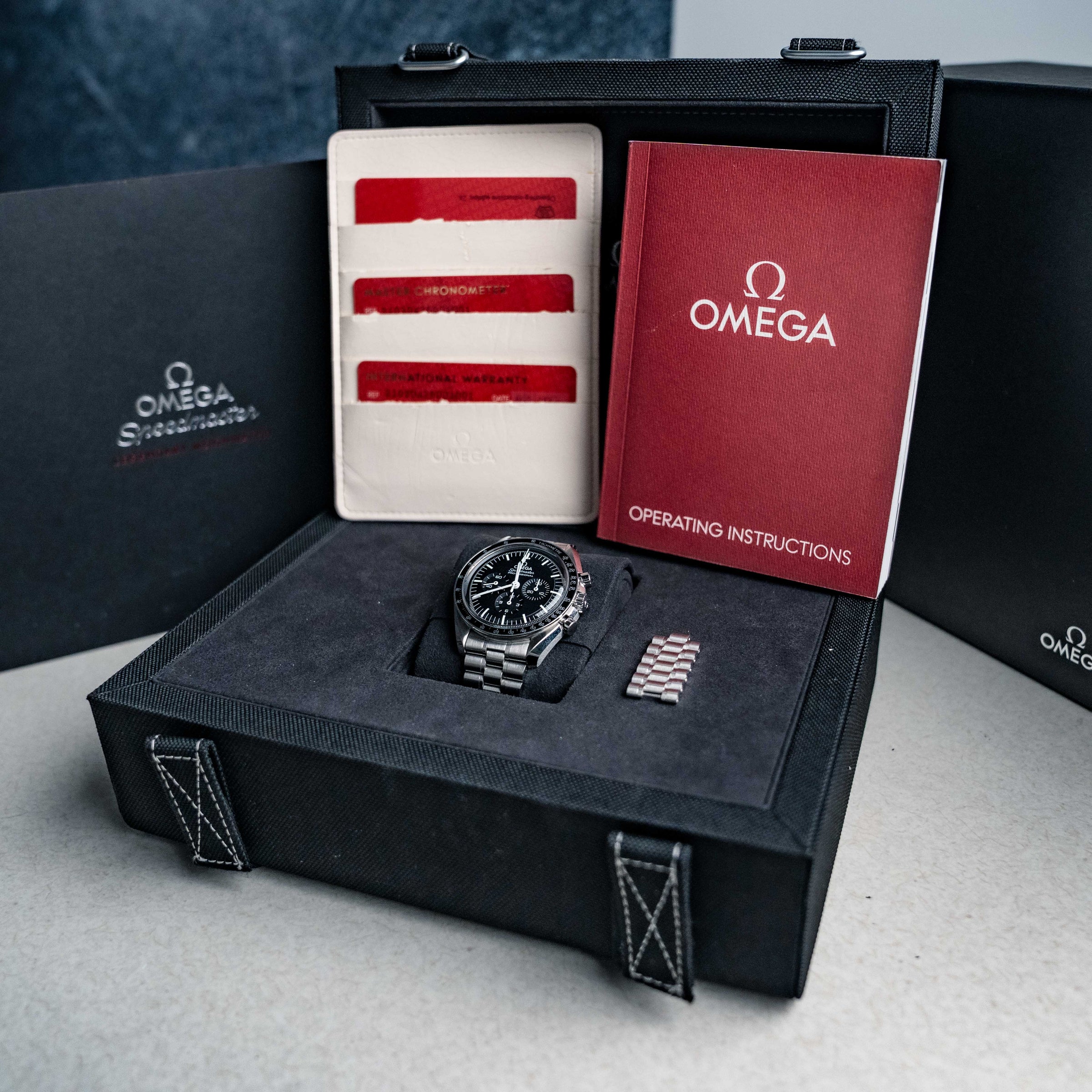 2022 Omega Speedmaster Ref. 310.30.42.50.01.001