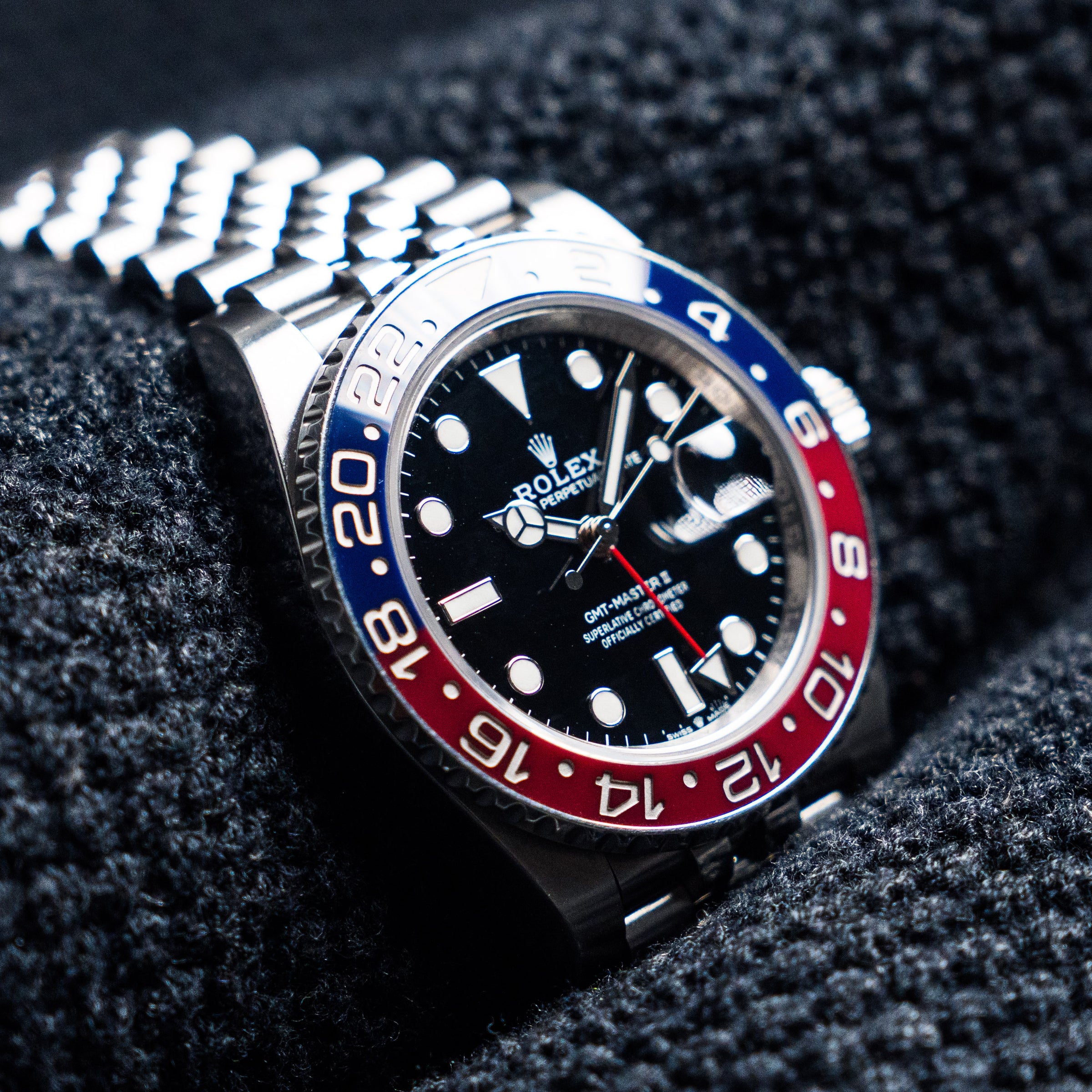 2023 Rolex GMT-Master II "Pepsi" 126710BLRO 40mm Stainless Steel Red/Blue Ceramic Bezel Jubilee
