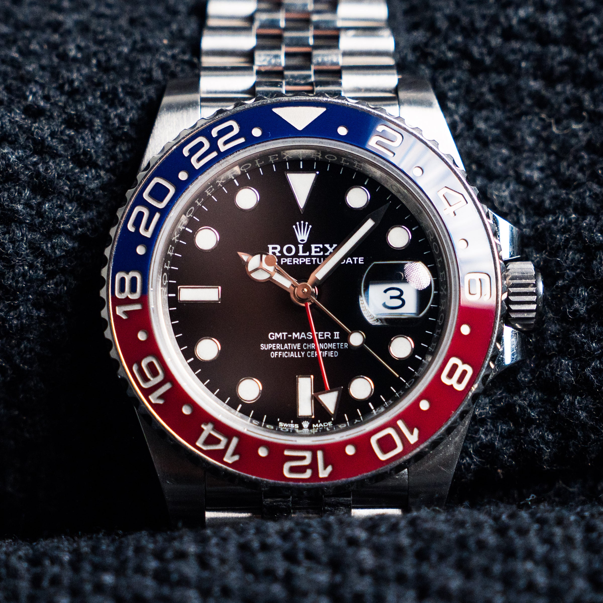 2023 Rolex GMT-Master II "Pepsi" 126710BLRO 40mm Stainless Steel Red/Blue Ceramic Bezel Jubilee
