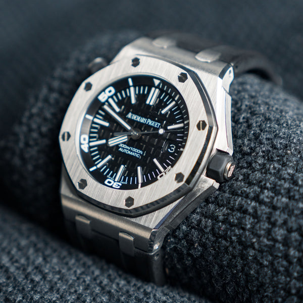 Audemars Piguet Royal Oak Offshore Diver 15703ST 42mm Stainless Steel Black Dial