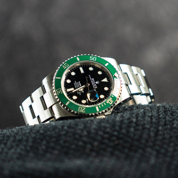 Rolex Submariner “Starbucks” – 41mm Black Dial – Ref. 126610LV
