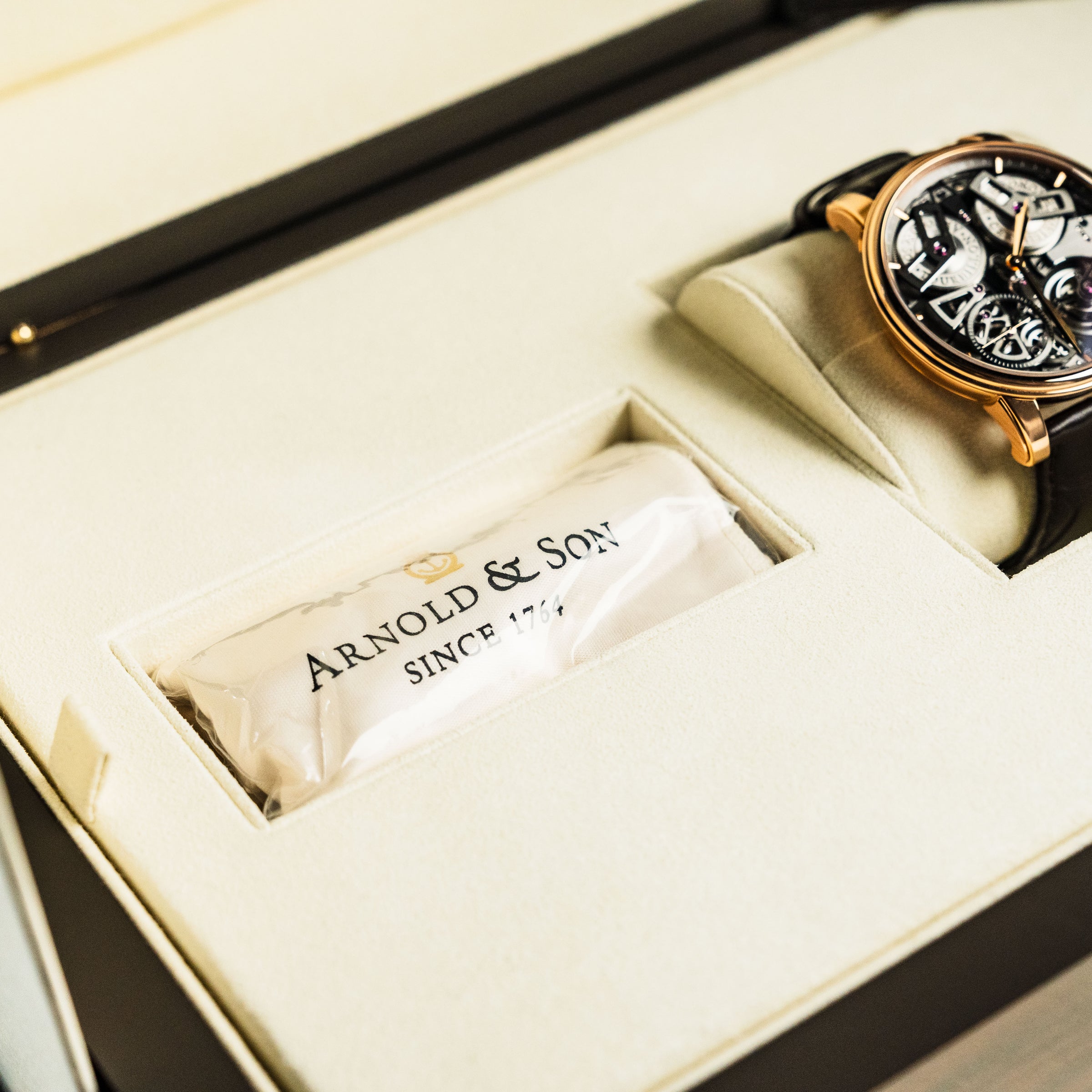 ARNOLD & SON TOURBILLON CHRONOMETER NO.36 TRIBUTE EDITION