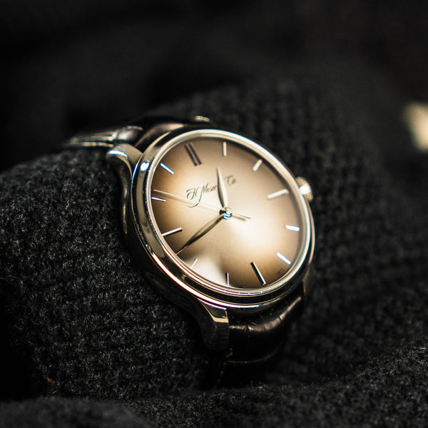 H. MOSER & CIE. ENDEAVOUR – 40.8MM GREY FUMÉ DIAL PALLADIUM – REF. 343.506-016