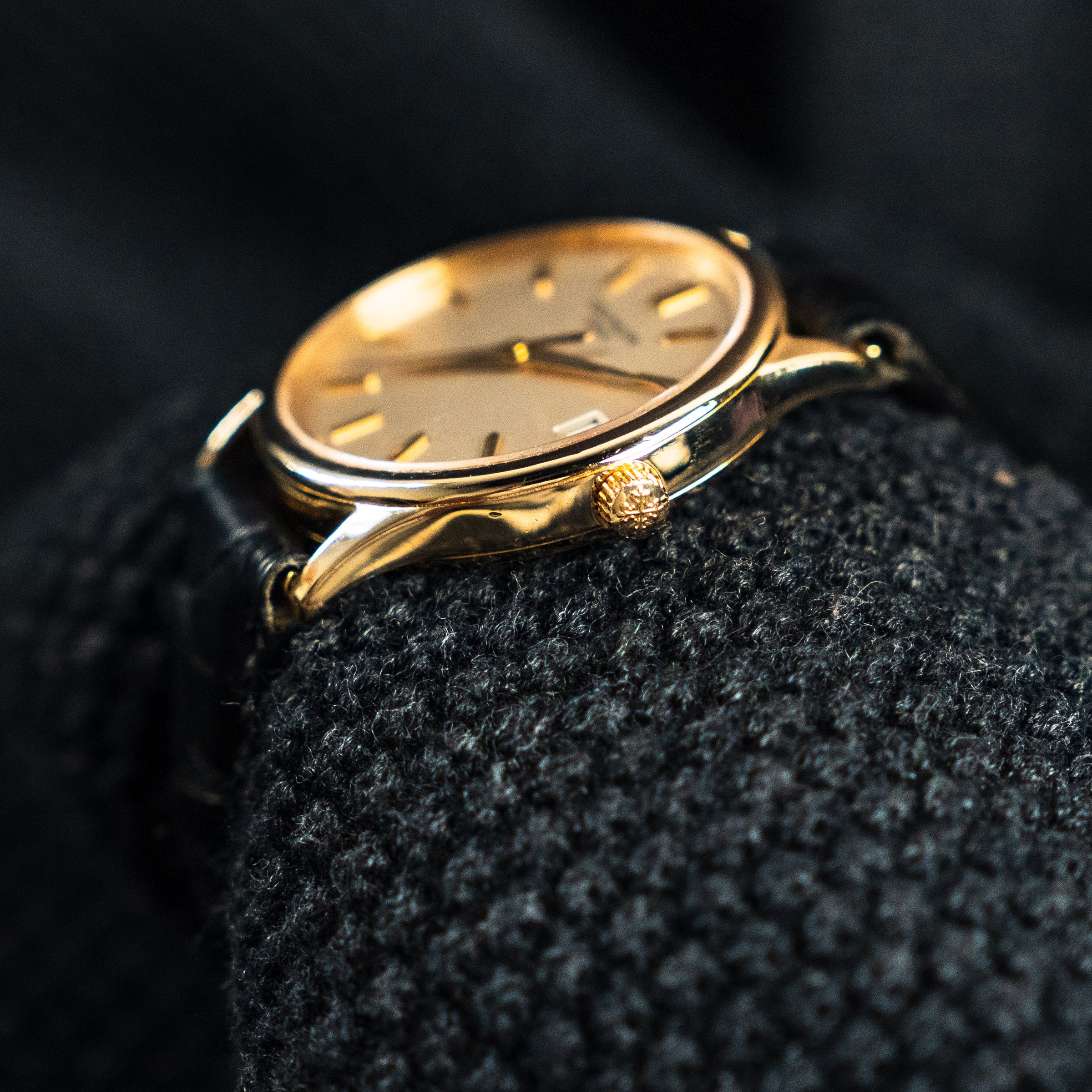 PATEK PHILIPPE CALATRAVA 18K YELLOW GOLD AUTOMATIC 34MM 3898J