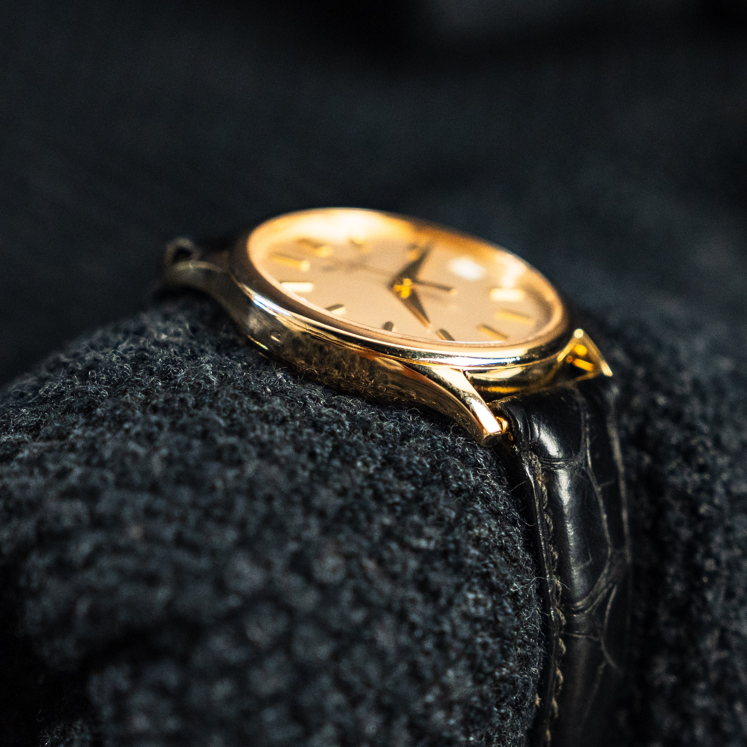 PATEK PHILIPPE CALATRAVA 18K YELLOW GOLD AUTOMATIC 34MM 3898J