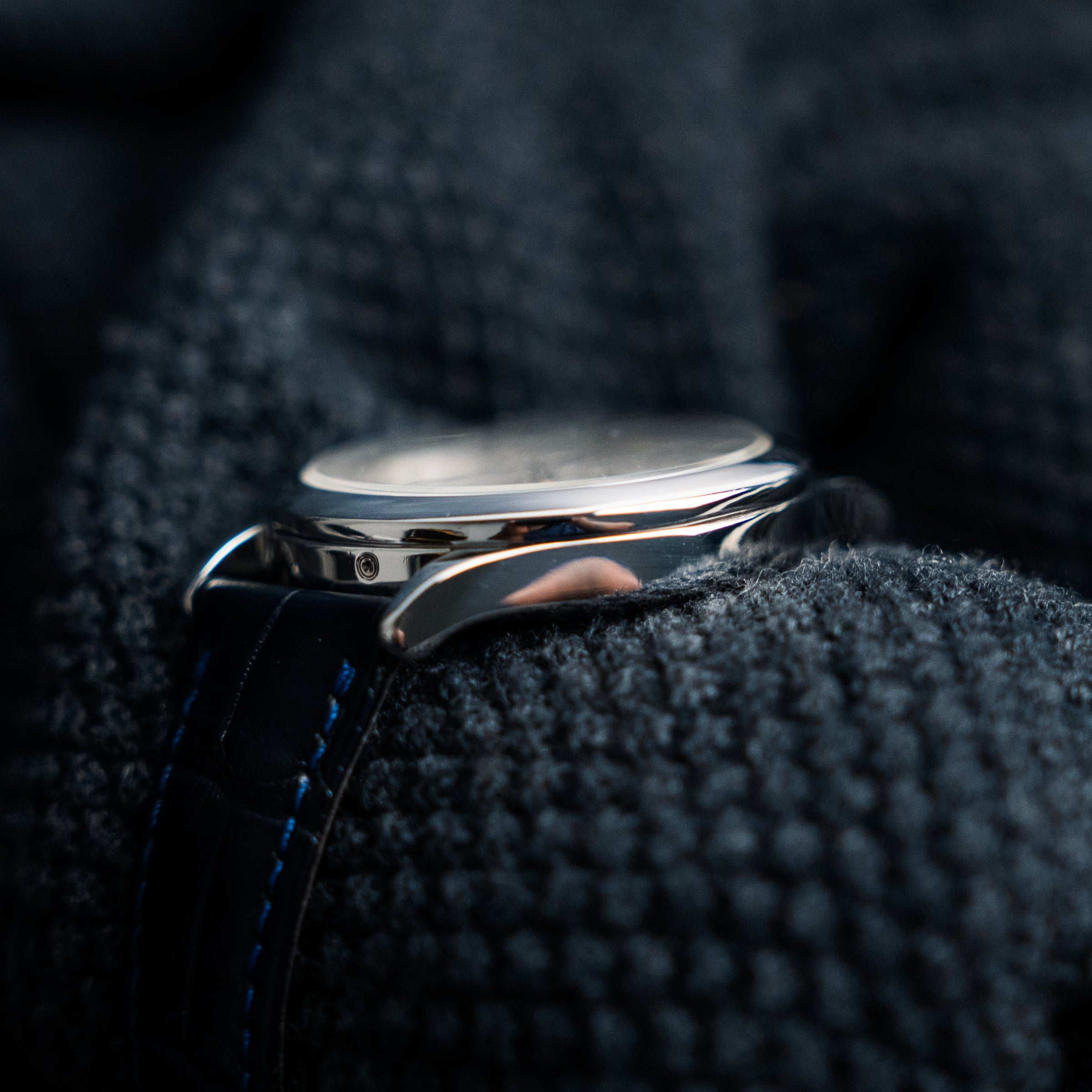 Patek Philippe Perpetual Calendar Retrograde – 39.5mm Platinum Silver Dial – Ref. 5496P-001