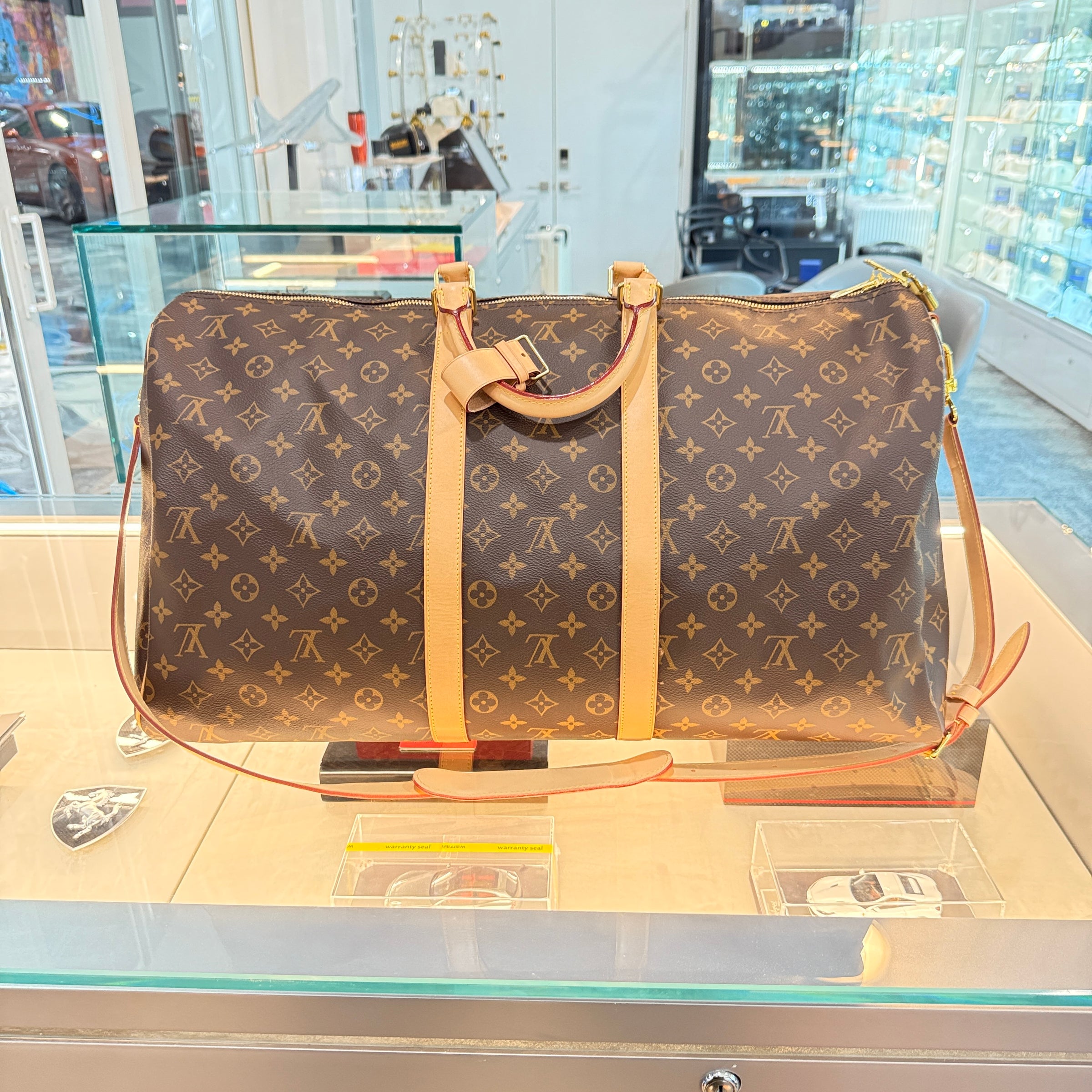 Louis Vuitton Keepall Bandoulière Monogram 55