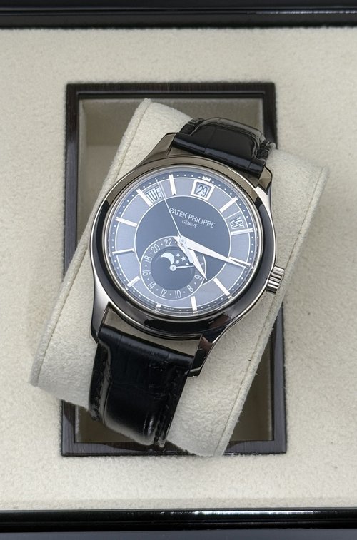 Patek Philippe Complications 5205G-010 Annual Calendar White Gold Black Dial 40MM