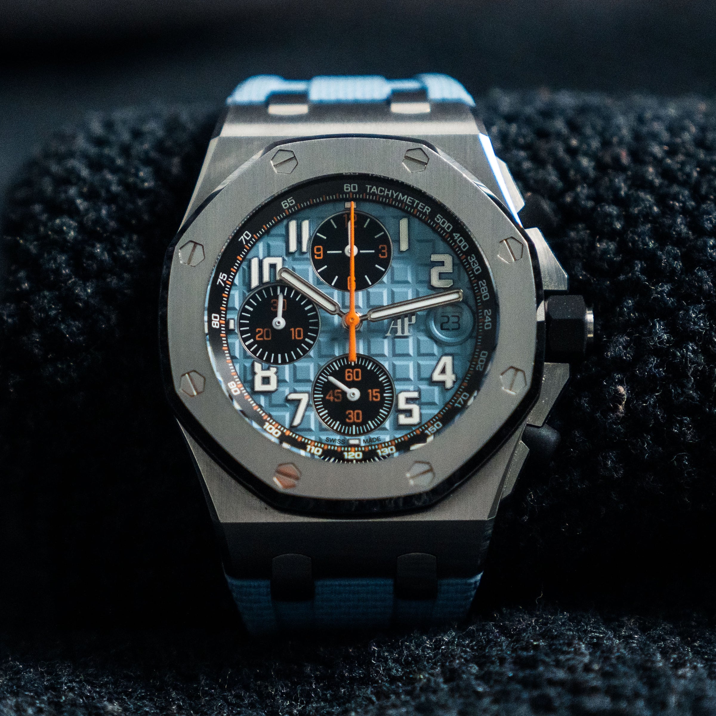 AUDEMARS PIGUET ROYAL OAK OFFSHORE 42MM BLUE MÉGA TAPISSERIE – REF. 26238ST.OO.A340CA.01