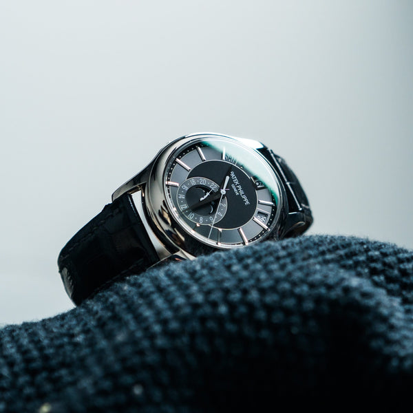 PATEK PHILIPPE ANNUAL CALENDAR 40MM 5205G-010 18K WHITE GOLD