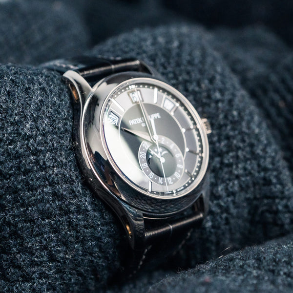 PATEK PHILIPPE ANNUAL CALENDAR 40MM 5205G-010 18K WHITE GOLD