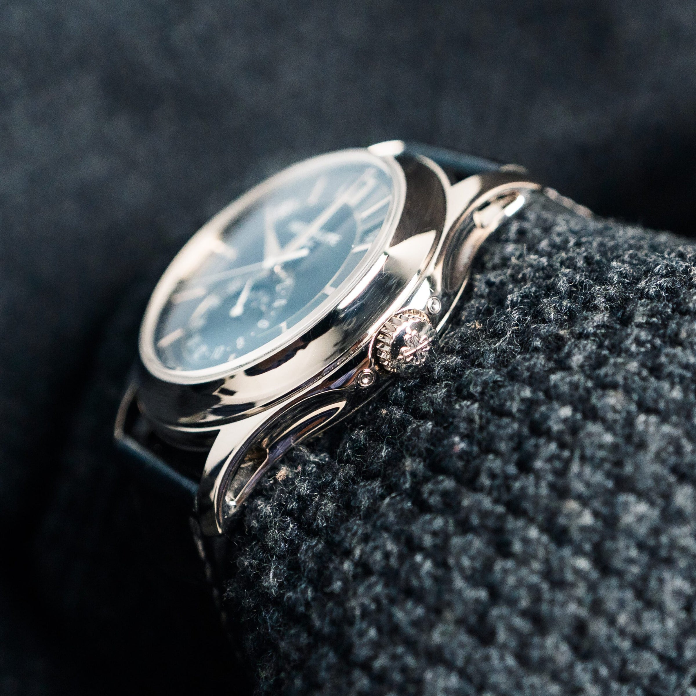 PATEK PHILIPPE ANNUAL CALENDAR 40MM 5205G-010 18K WHITE GOLD