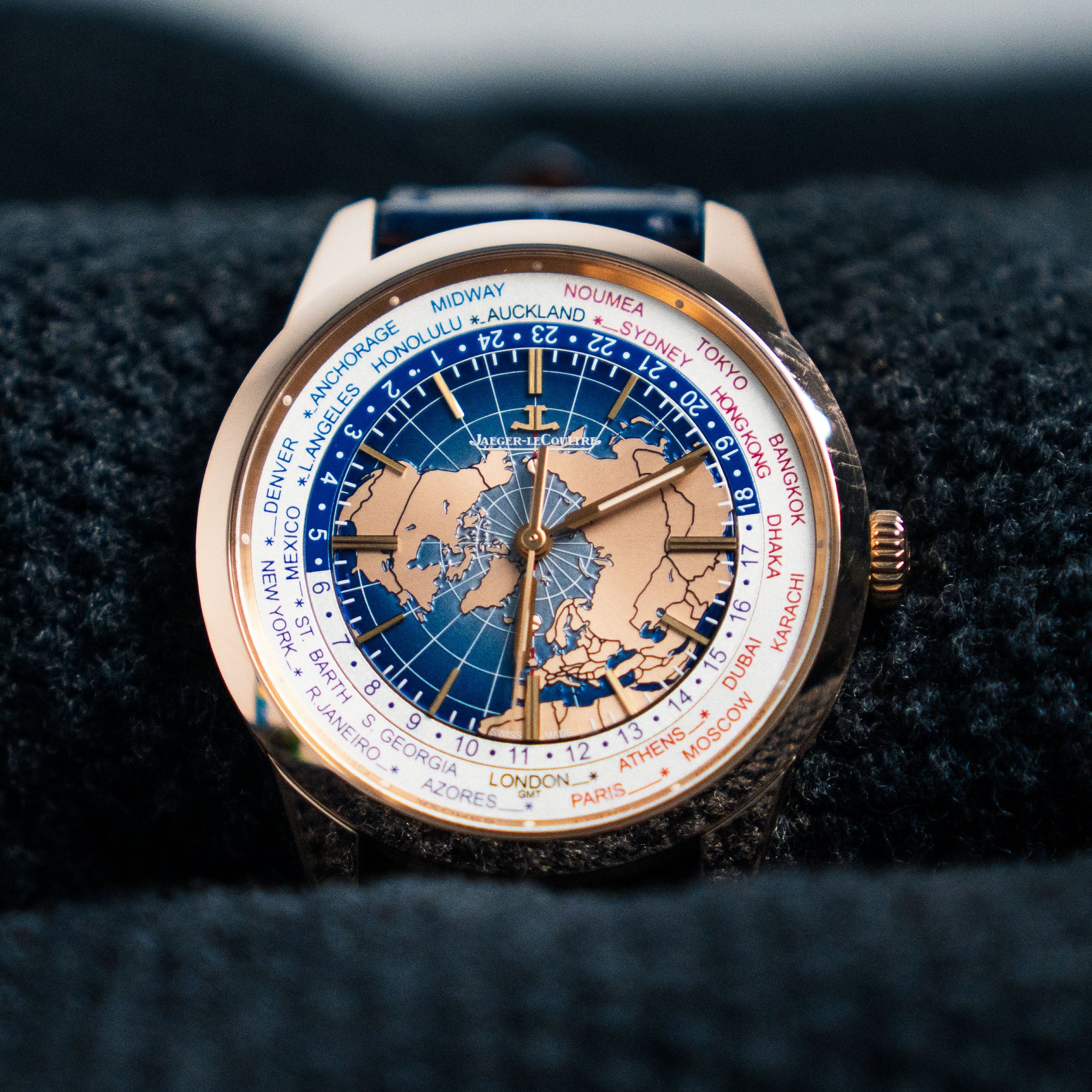 JAEGER-LECOULTRE GEOPHYSIC UNIVERSAL TIME Q8102520 41.6MM