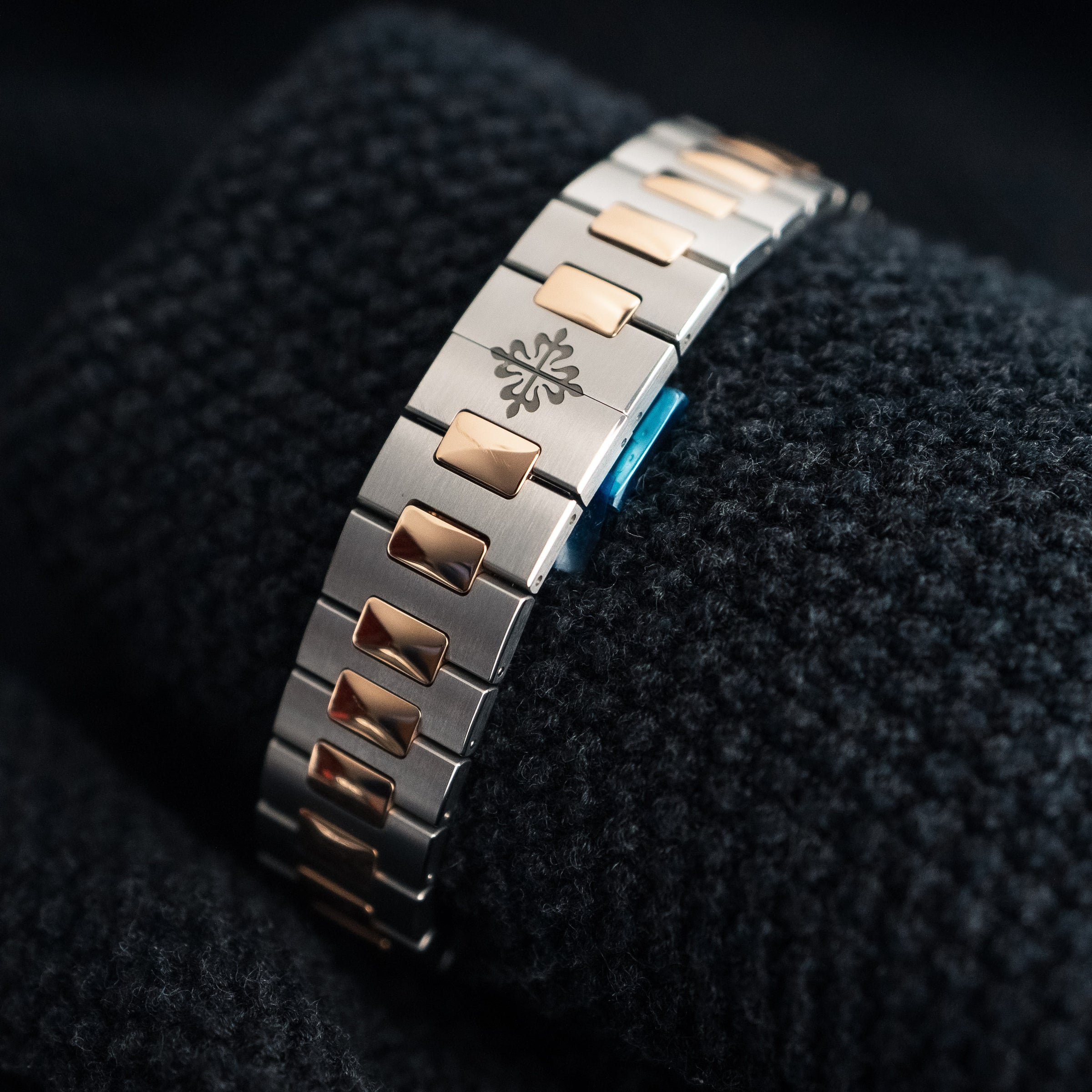 PATEK PHILIPPE CUBITUS 5821/1A-001 45MM
