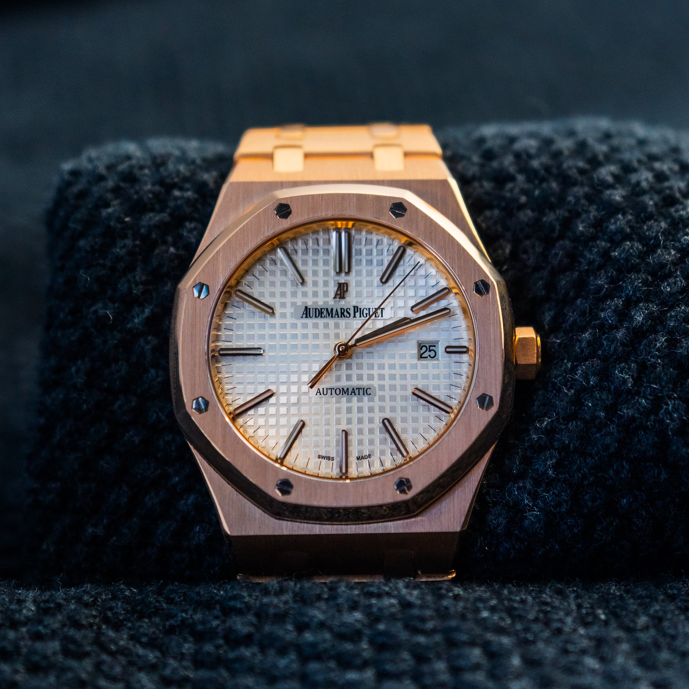 AUDEMARS PIGUET ROYAL OAK 15400OR 41MM