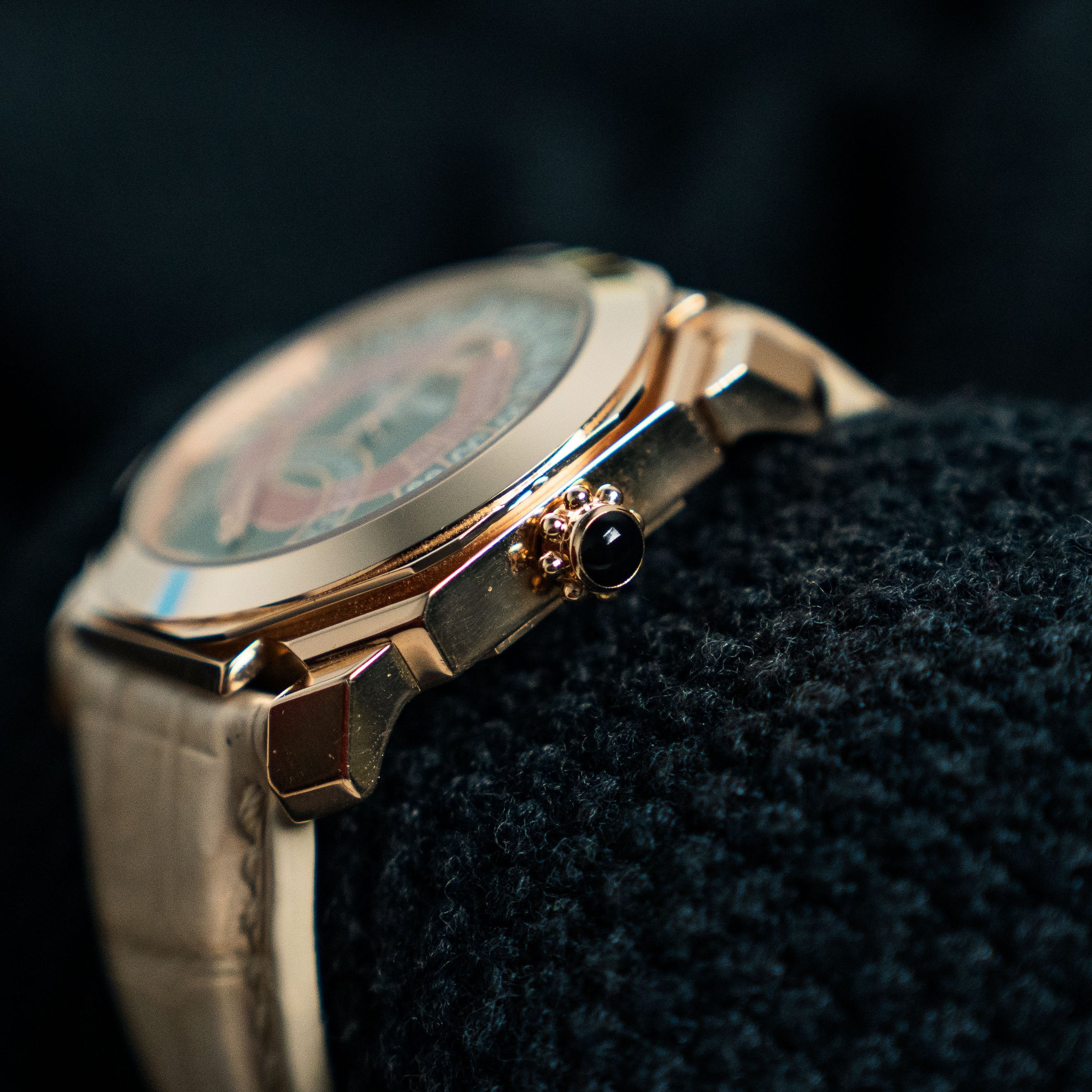 GERALD GENTA OCTO BI-RETRO – 44MM PINK GOLD BLACK & RED – REF. OBR.Y.50