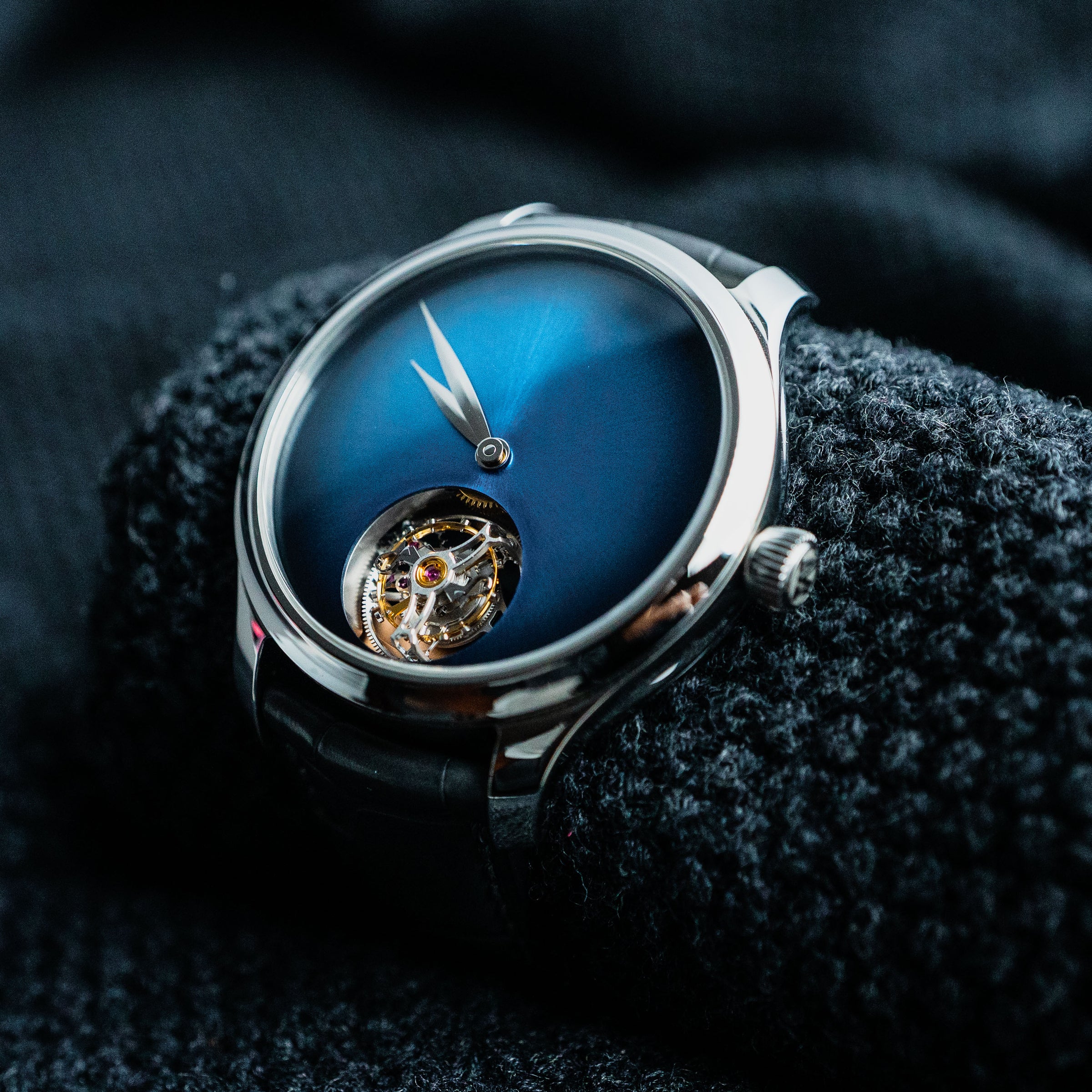 H. MOSER & CIE. ENDEAVOUR TOURBILLION 40MM 1804-1201