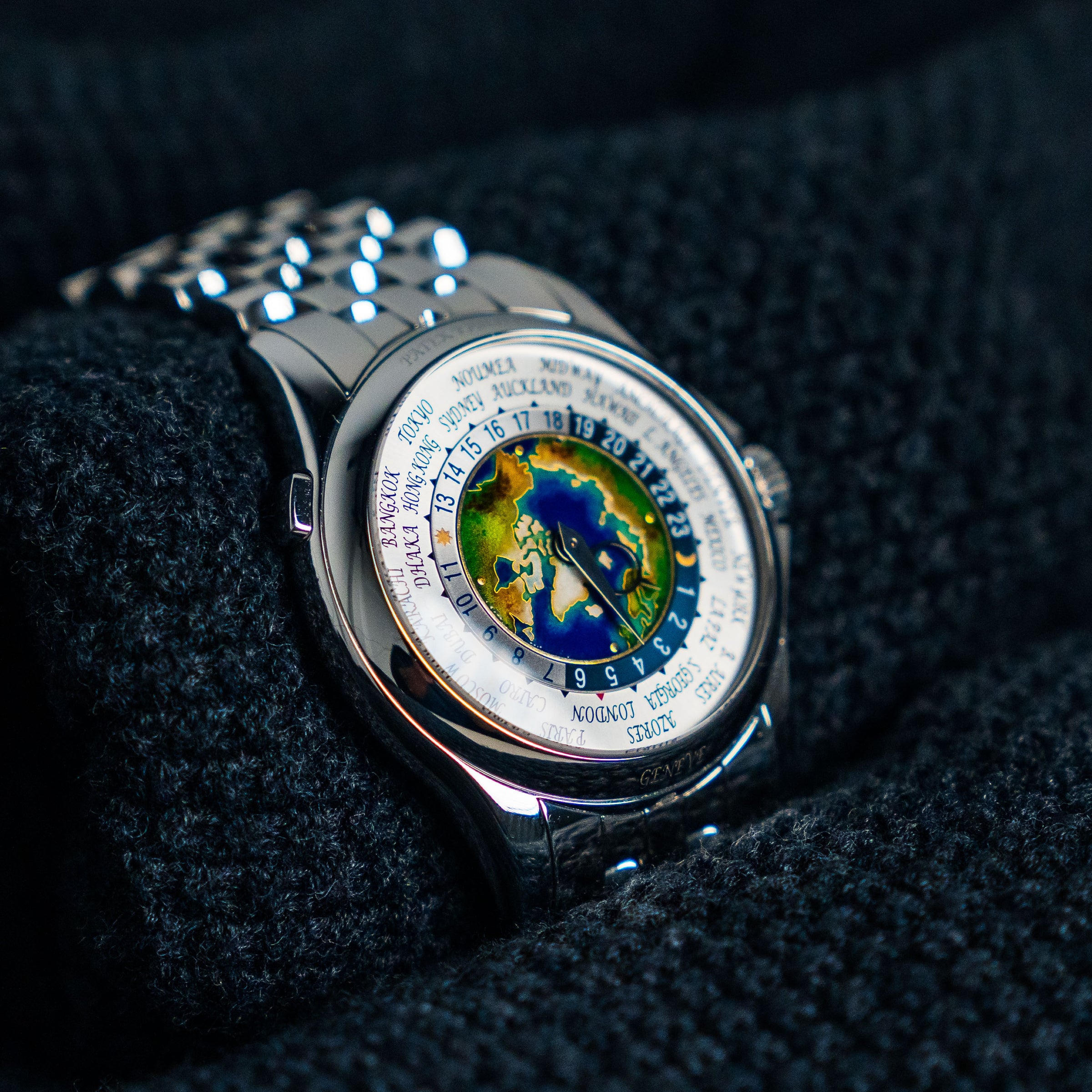 2018 PATEK PHILIPPE WORLD TIME 5131/1P-001 39.5MM PLATINUM