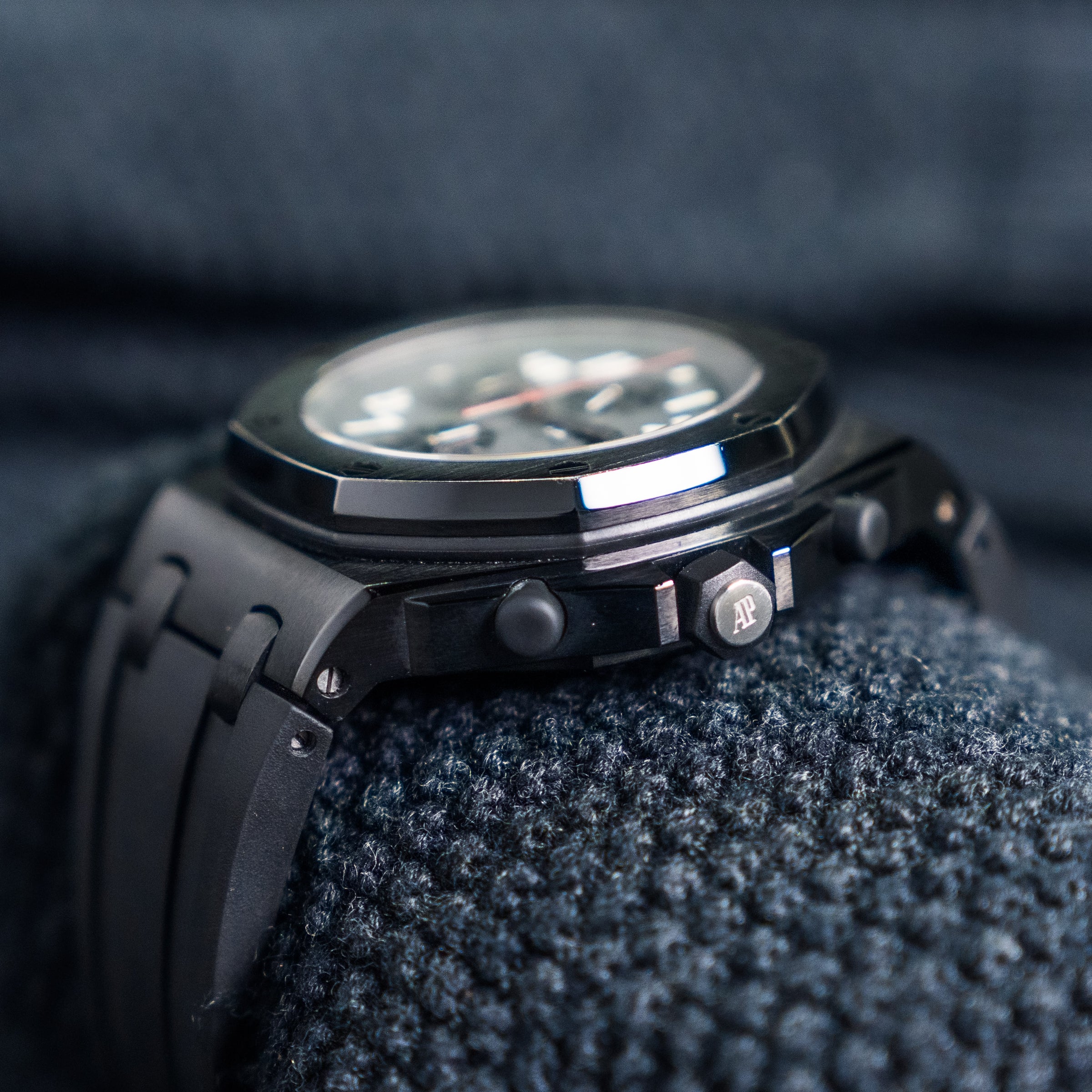 AUDEMARS PIGUET OFFSHORE 26170ST PVD COATED