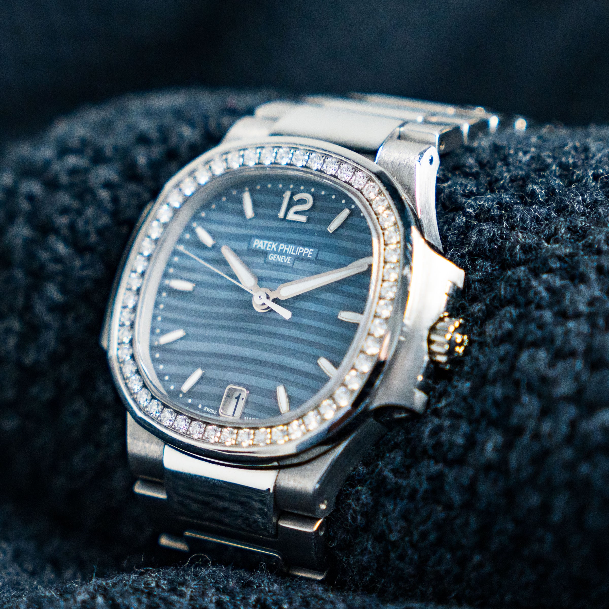 PATEK PHILIPPE NAUTILUS 7018/1A-010 STAINLESS STEEL BLUE DIAL DIAMONDS