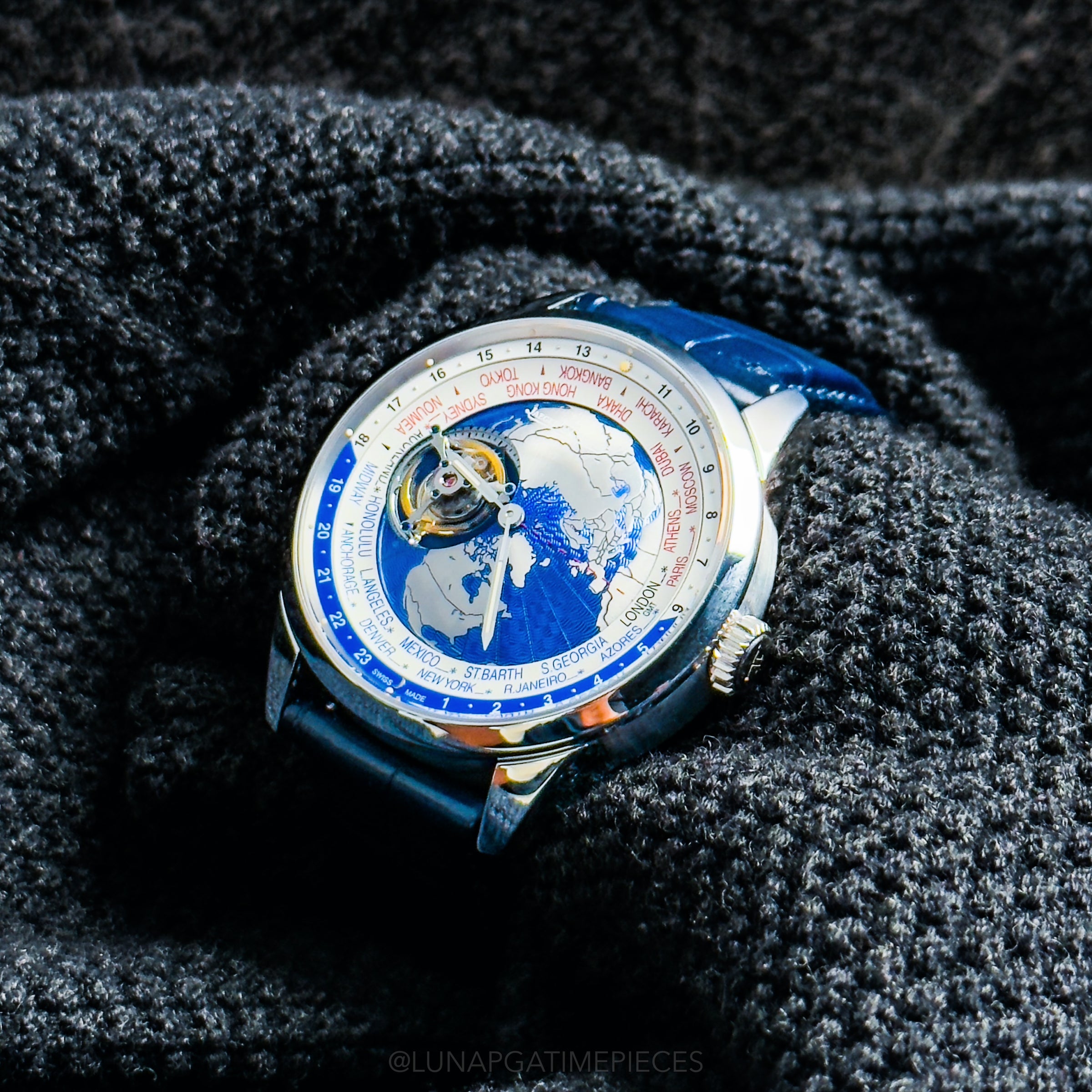 JAEGER-LECOULTRE GEOPHYSIC UNIVERSAL TIME TOURBILLON