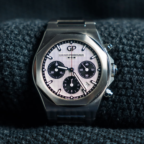 Girard Perregaux Laureato Chronograph Ref. 81020-11-131-11A