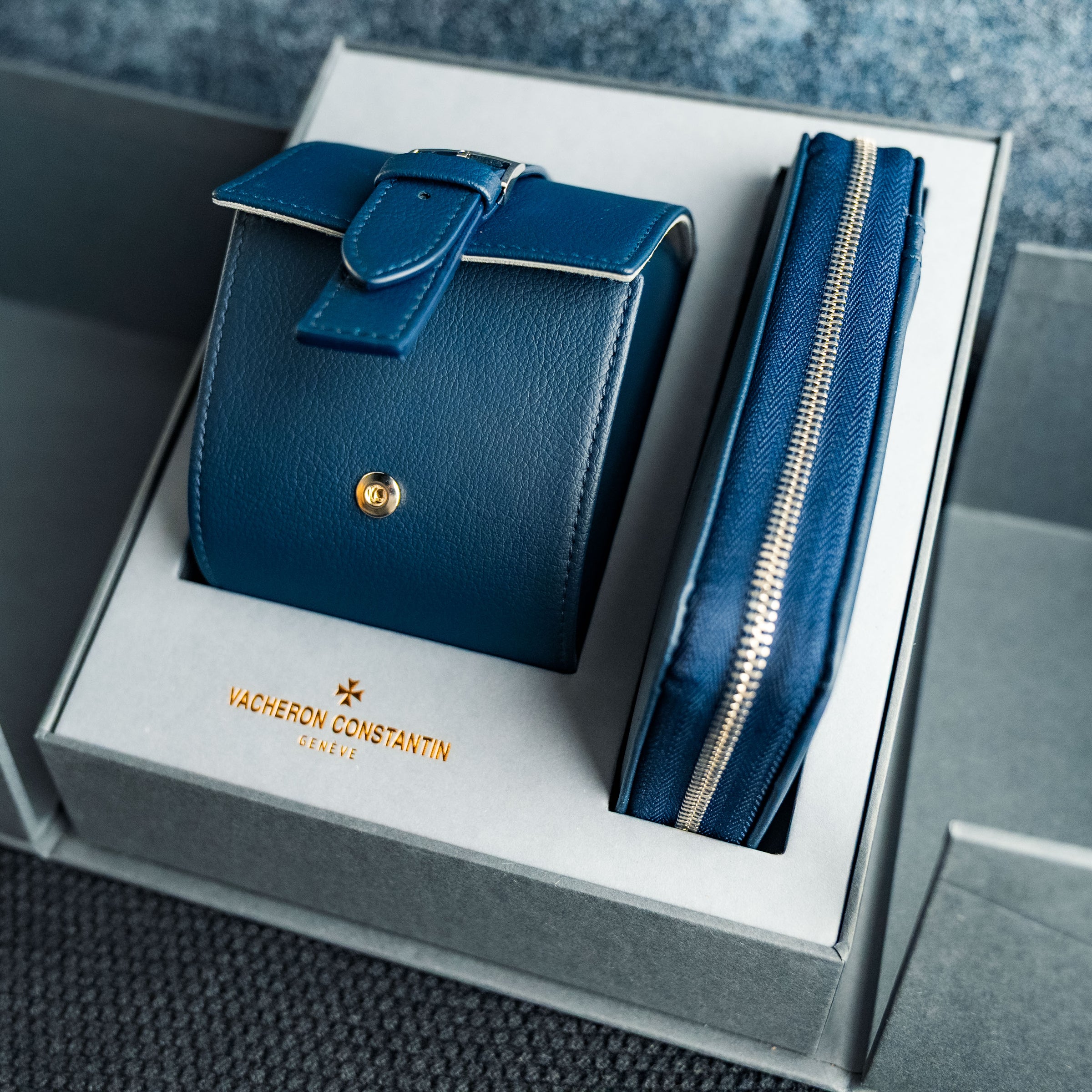 Vacheron Constantin Overseas Chronograph – 42.5mm Green Dial Rose Gold – Ref. 5520V/210R-B966