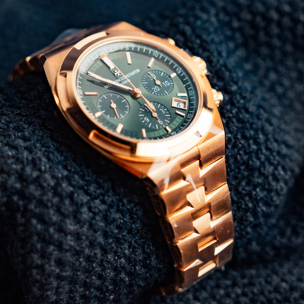 Vacheron Constantin Overseas Chronograph – 42.5mm Green Dial Rose Gold – Ref. 5520V/210R-B966