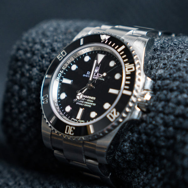 2018 Rolex Submariner "No Date" 114060 40mm Stainless Steel Black Dial Black Ceramic Bezel - Mint Full Set