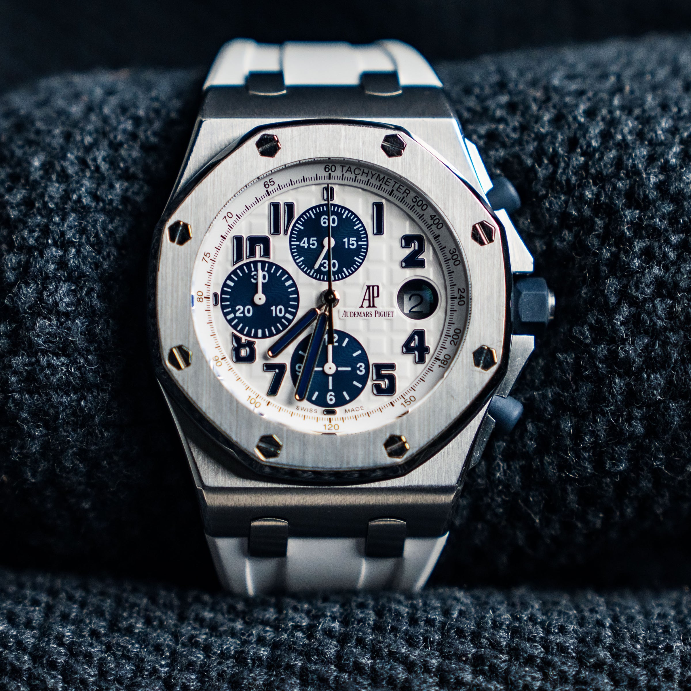 Audemars Piguet Royal Oak Offshore Chronograph “Navy Panda” – 42mm Stainless Steel – Ref. 26170ST.OO.D305CR.01
