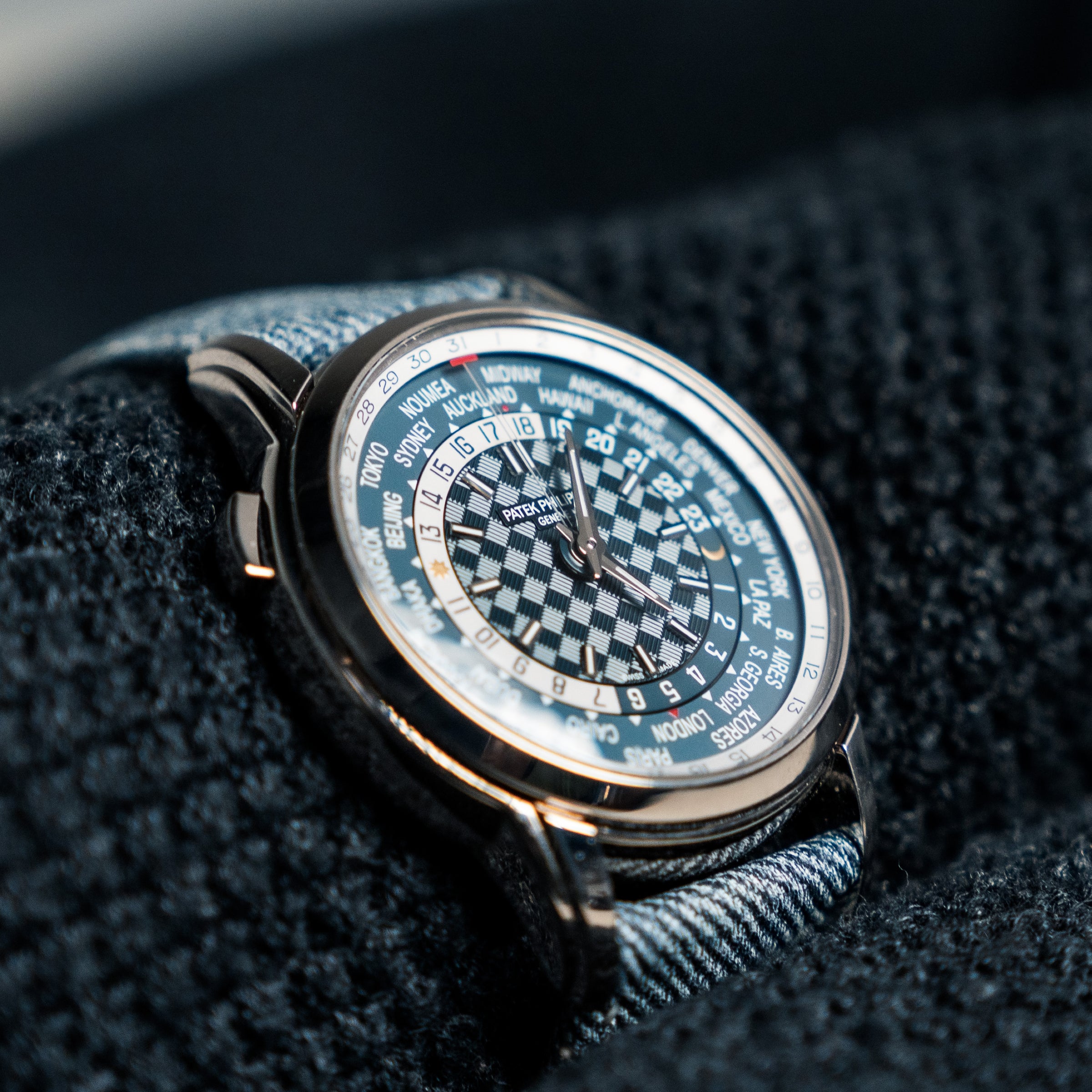 Patek Philippe Complications Wold Timer Ref. 5330G-001