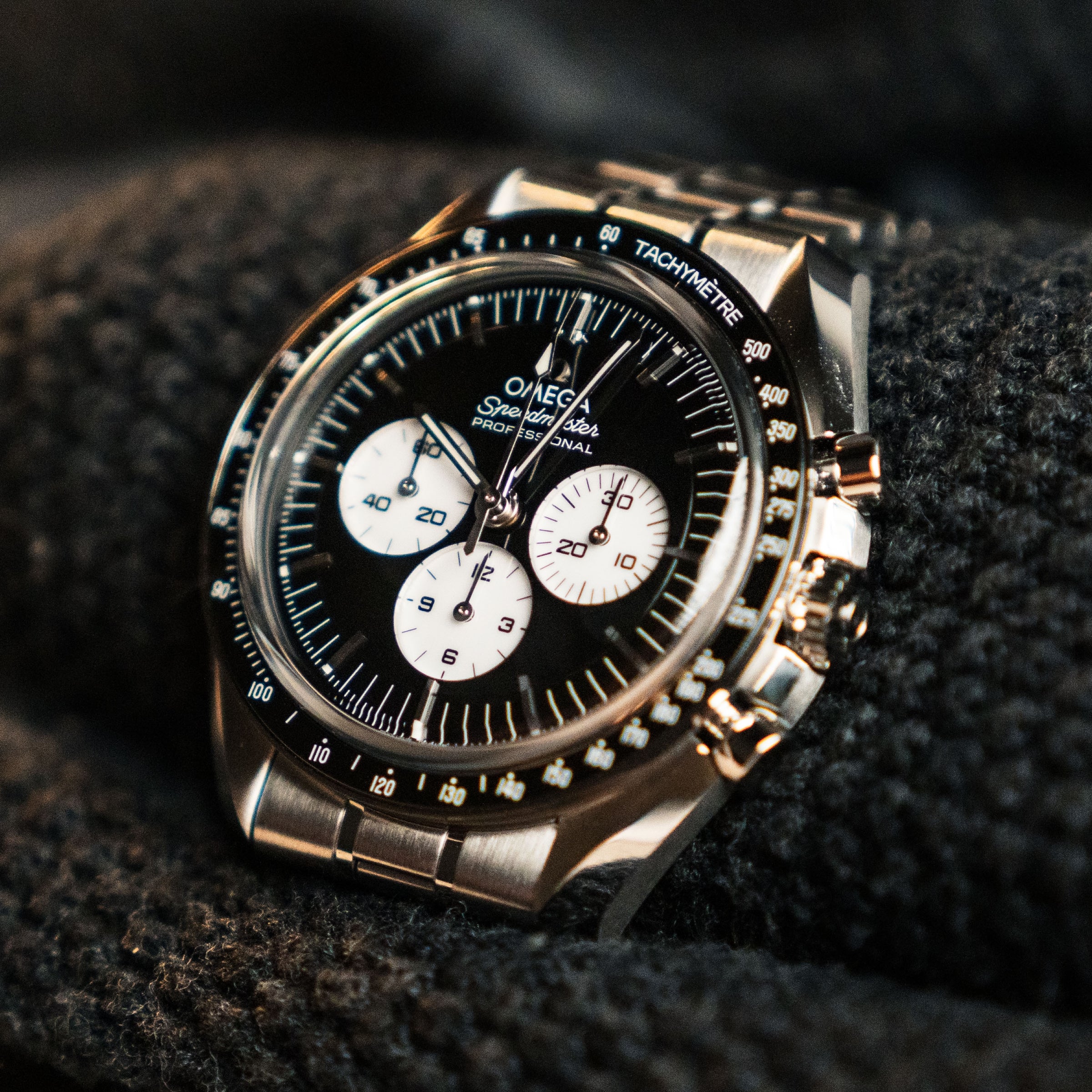 OMEGA SPEEDMASTER MOONWATCH PROFESSIONAL CO-AXIAL MASTER CHRONOMETER CHRONOGRAPH STAINLESS STEEL WATCH 42MM – O31030425001004