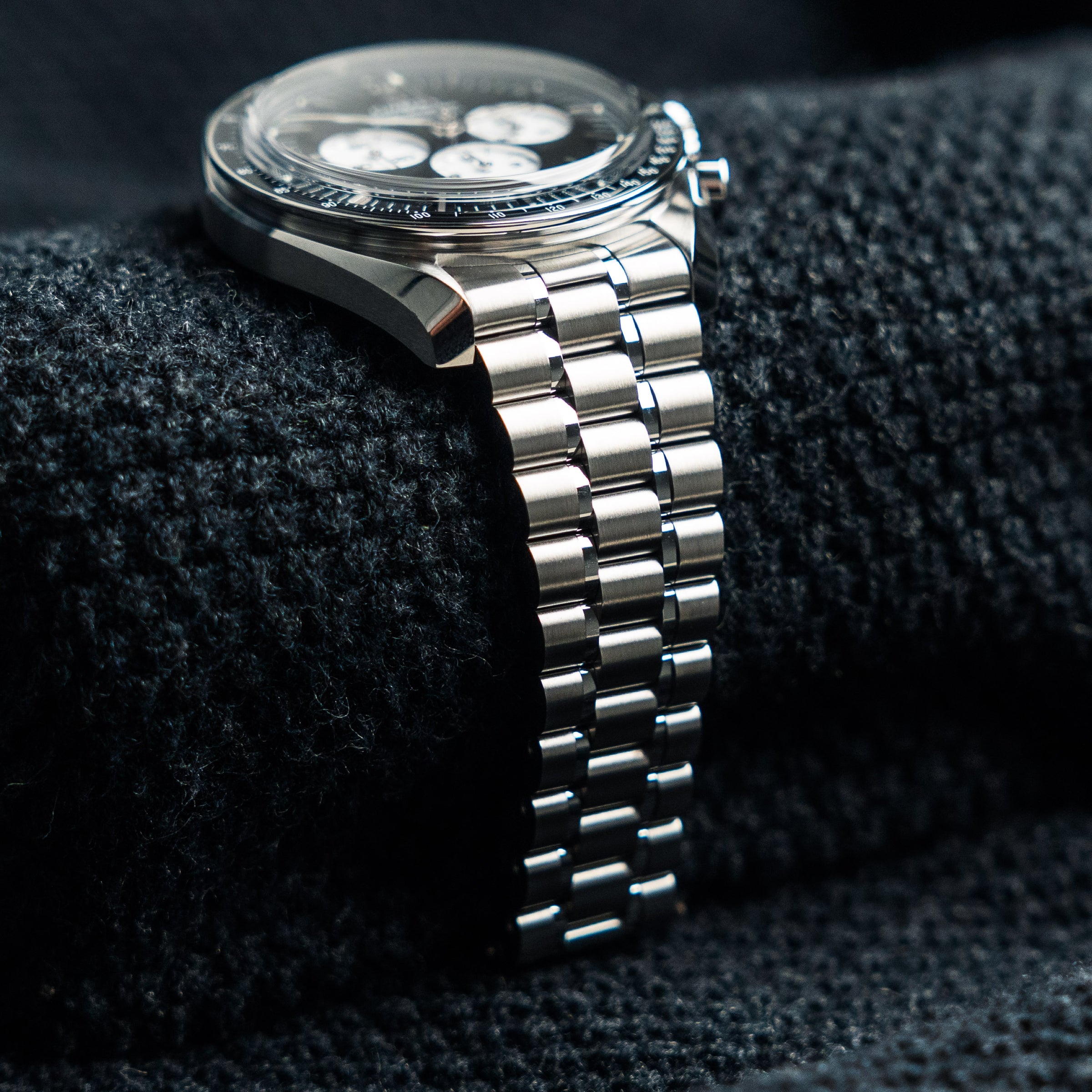 Omega Speedmaster Professional Moonwatch Ref. 310.30.42.50.01.001 2026 Unworn Box & Papers