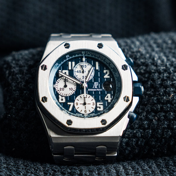 Audemars Piguet Royal Oak Offshore Chronograph – 42mm Blue Dial Stainless Steel – Ref. 25721ST.OO.1000ST.09
