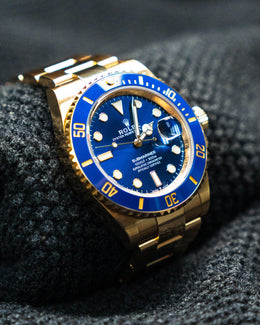 Rolex Submariner Date 18k Yellow Gold Blue Ceramic 40mm 116618LB