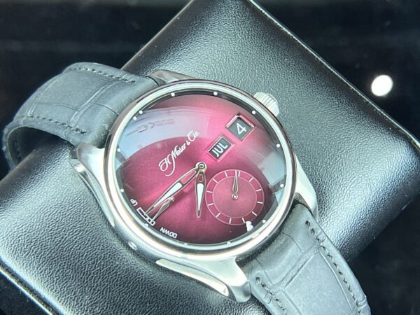 H.MOSER & Cie PIONEER PERPETUAL - Image 2